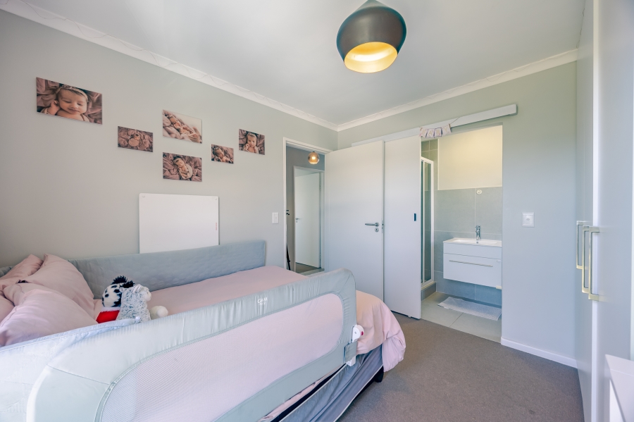 3 Bedroom Property for Sale in Burgundy Estate Western Cape